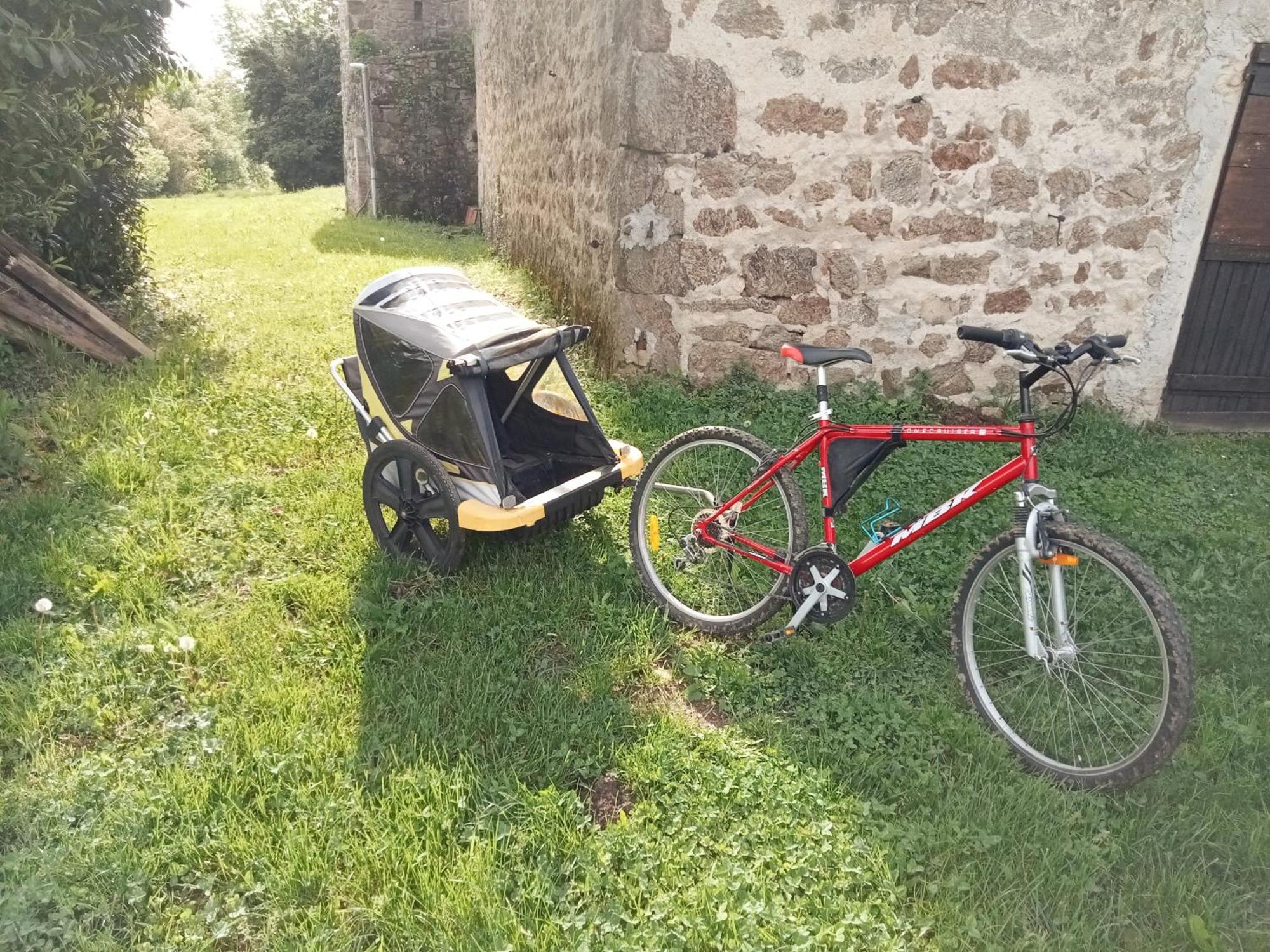 "La Voute De Pierre" Gite Independant Saint-Cyr  エクステリア 写真
