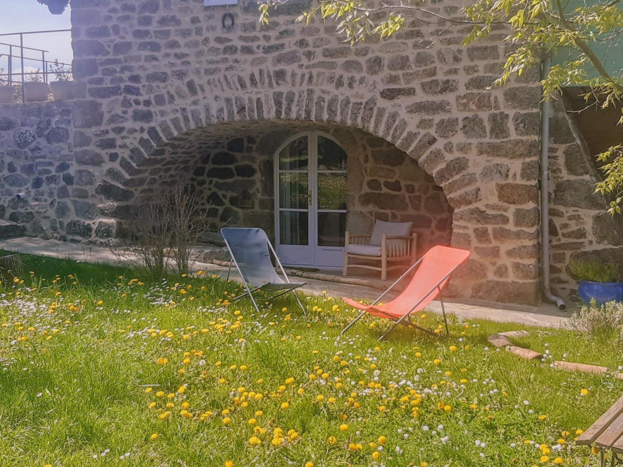 "La Voute De Pierre" Gite Independant Saint-Cyr  エクステリア 写真